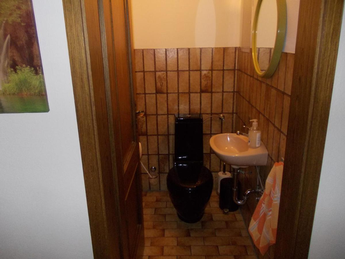 Xxl Apartment, 10 Beds, 4 Sleep-Rooms, 140Qm, 2 Wc, 2 Shower && Bruckmühl Exterior foto